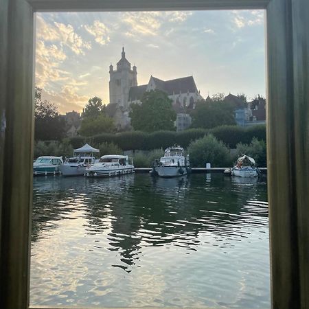 « Au Coeur De Dole » Apartment ภายนอก รูปภาพ